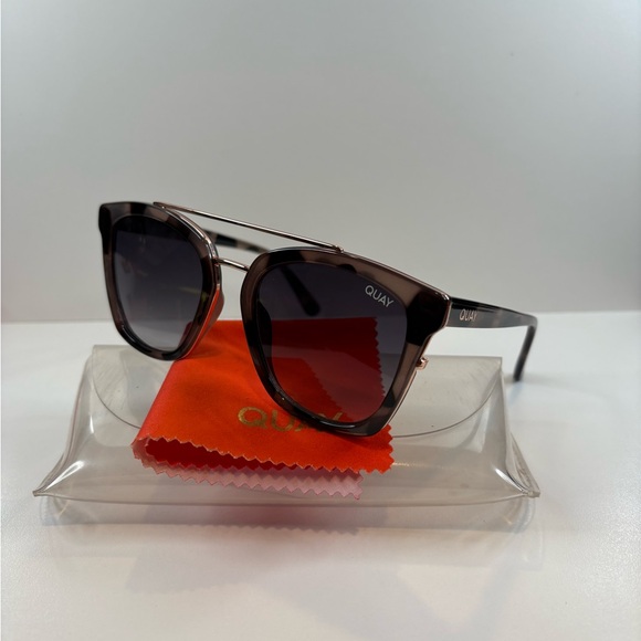 QUAY SUNGLASSES “SWEET DREAMS” 125 - Quay Australia Tortoise Shell sunglasses - Picture 2 of 16